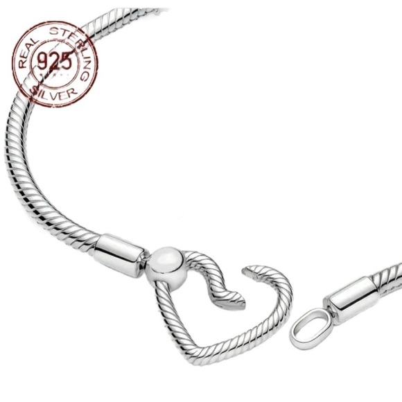 925 Sterling Silver Heart Clasp 1pc Snake Chain Bracelet - Size 7.5”/19c… - Picture 5 of 5